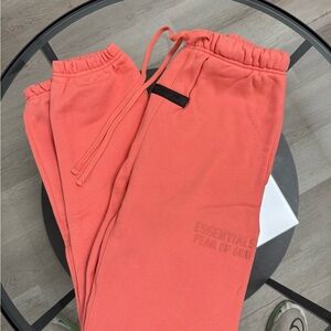 Essentials Fear of God Sweatpants – Size M (Flawed)